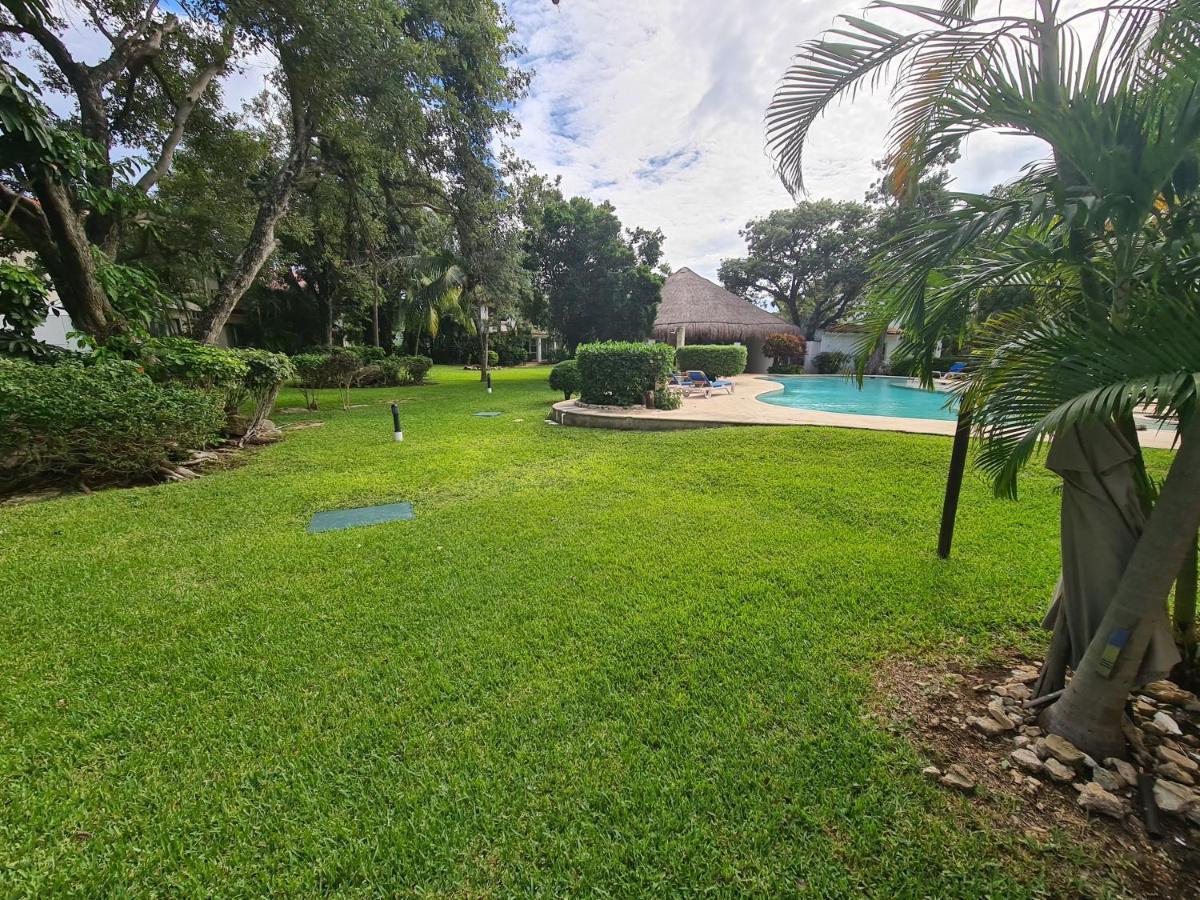 Villa In Playacar ,Плая дел Кармен Екстериор снимка